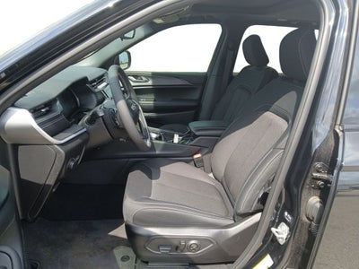 2024 Jeep Grand Cherokee Laredo X 4x4