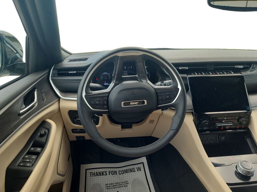 2024 Jeep Grand Cherokee L Limited 4x2