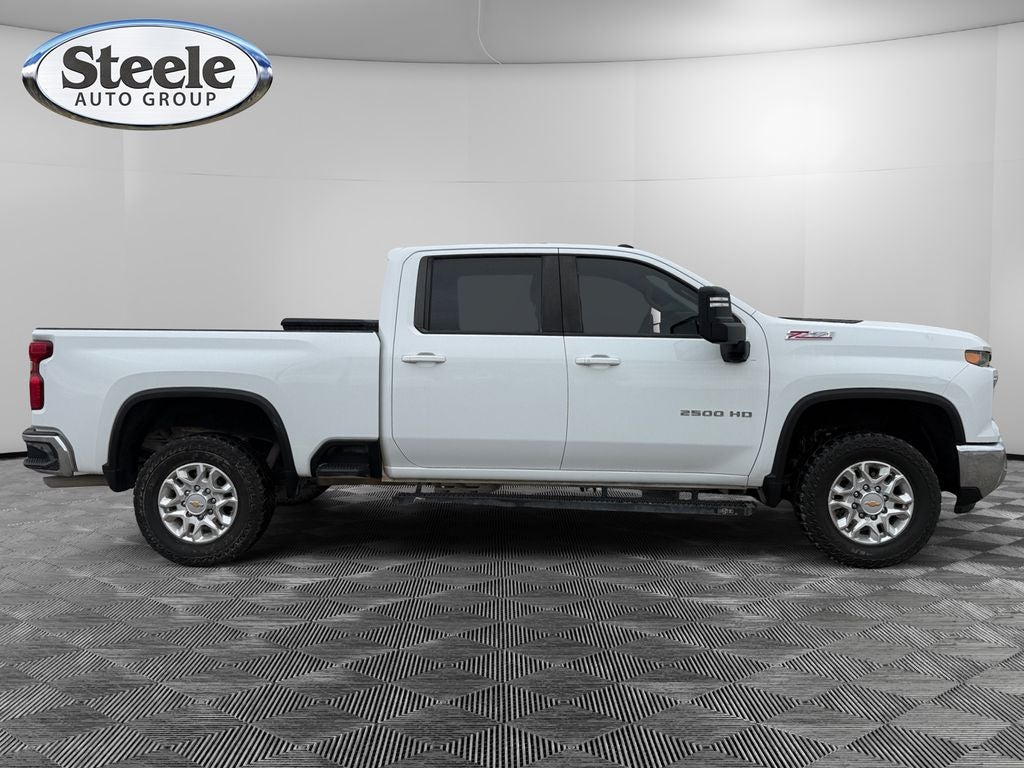 2024 Chevrolet Silverado 2500HD 4WD Crew Cab Standard Bed LT