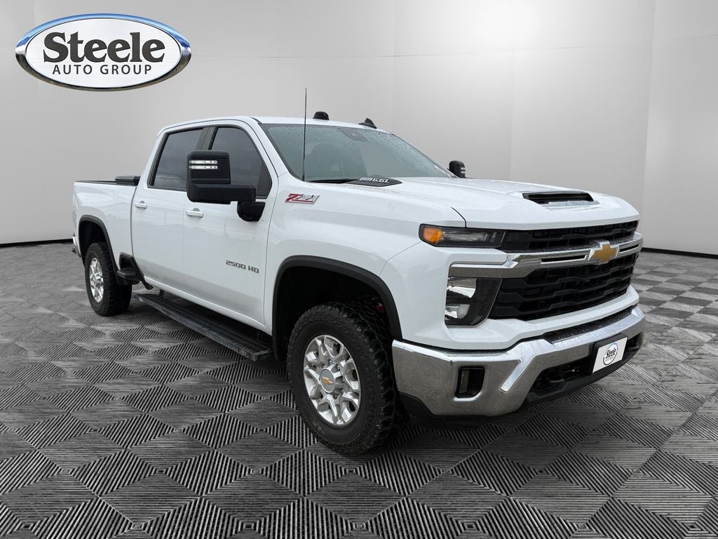 2024 Chevrolet Silverado 2500HD 4WD Crew Cab Standard Bed LT