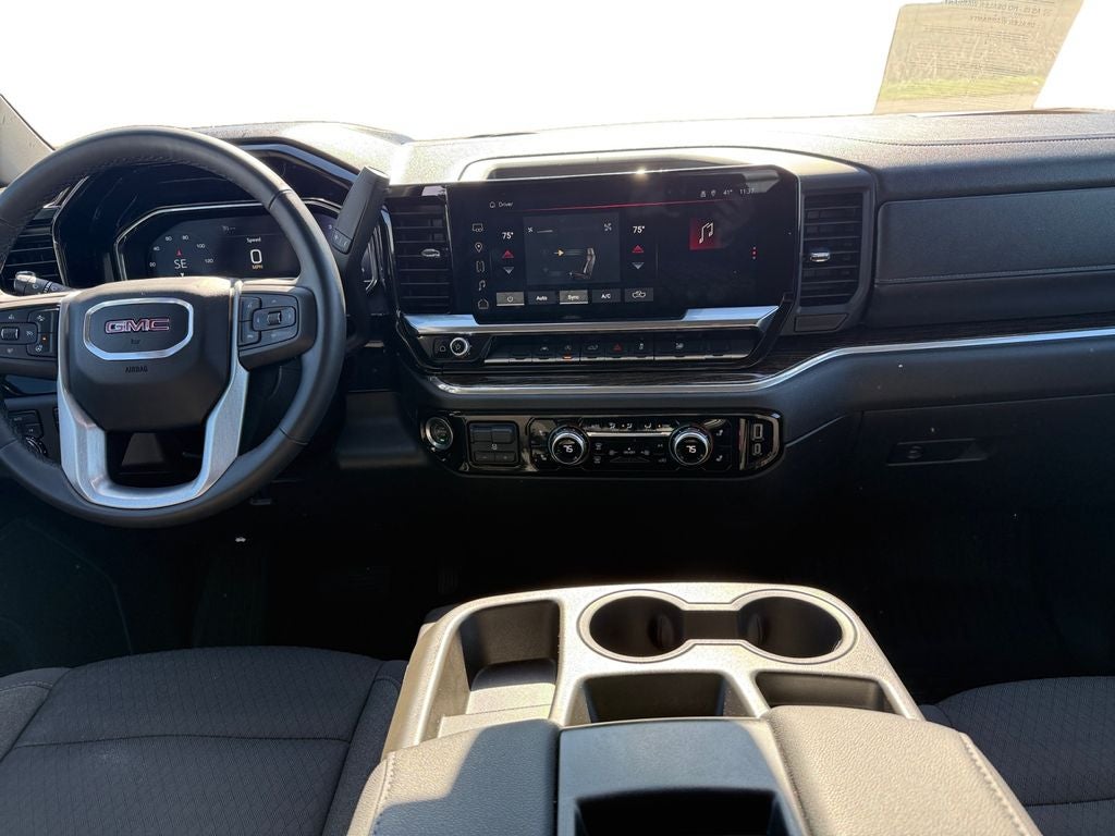 2023 GMC Sierra 1500 4WD Double Cab Standard Box SLE