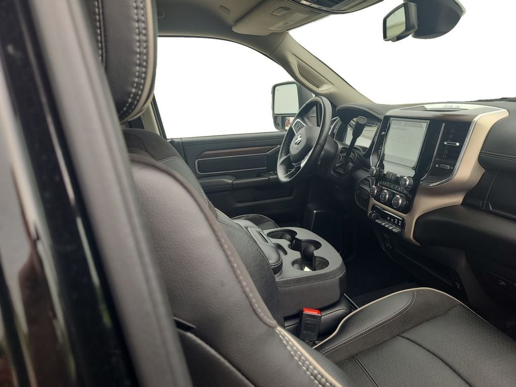 2024 RAM 2500 Laramie Crew Cab 4x4 6'4' Box