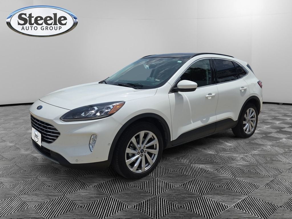2022 Ford Escape Titanium