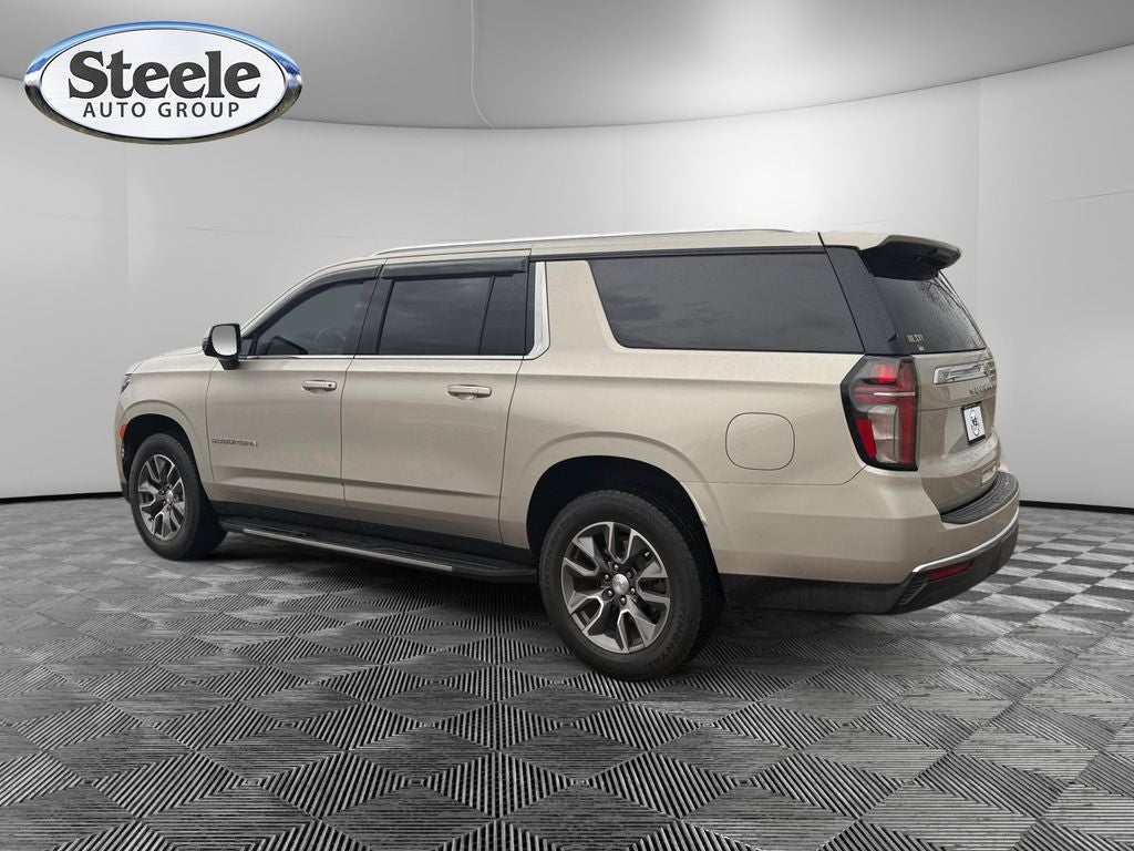 2022 Chevrolet Suburban LT