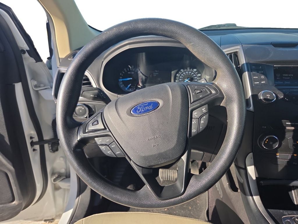 2015 Ford Edge SE