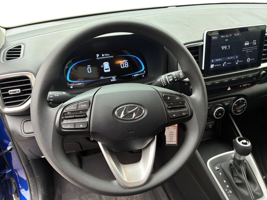 2025 Hyundai Venue SE