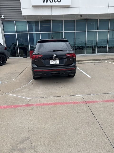 2022 Volkswagen Tiguan 2.0T SE R-Line Black